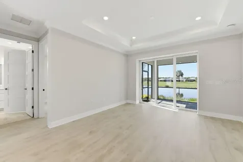 4054 Santa Caterina Boulevard Bradenton FL 34211
