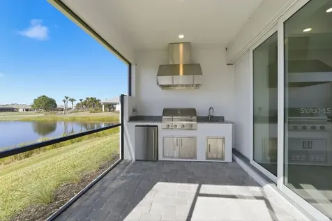 4054 Santa Caterina Boulevard Bradenton FL 34211