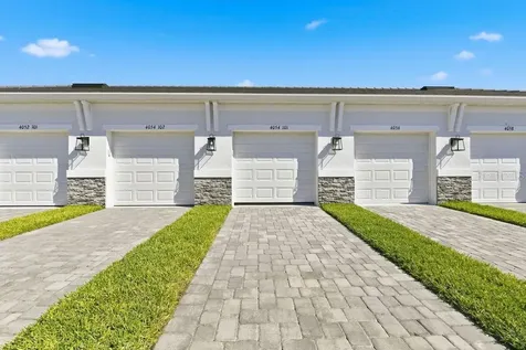 4054 Santa Caterina Boulevard Bradenton FL 34211