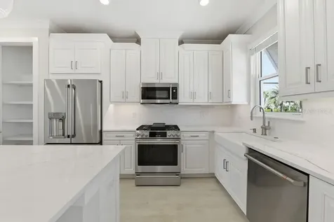 4054 Santa Caterina Boulevard Bradenton FL 34211