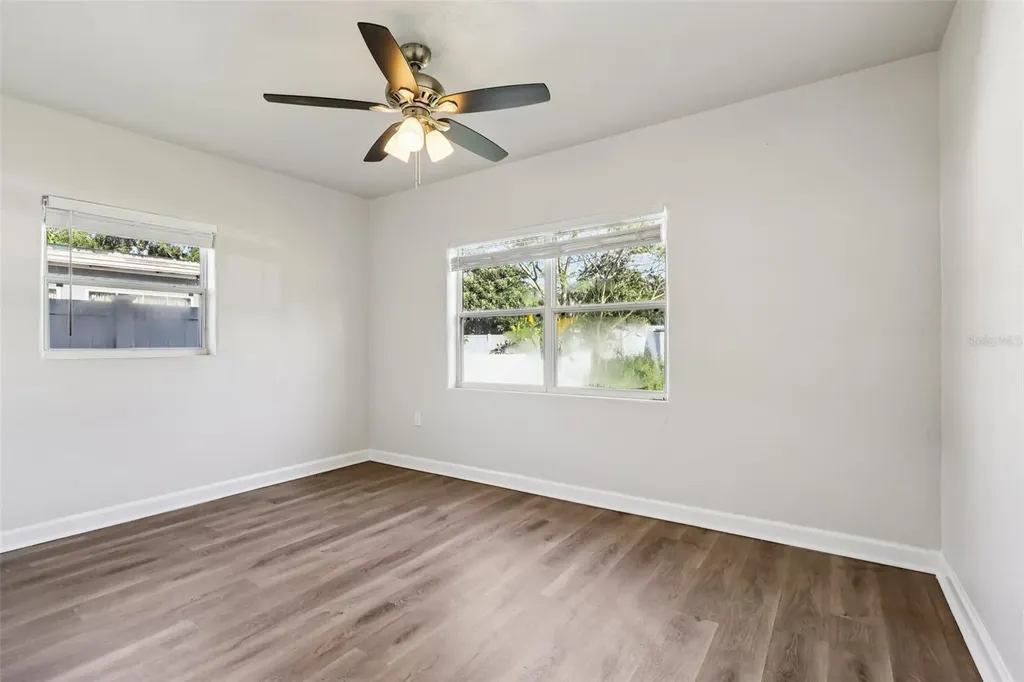 2620 Hawthorne Street Orlando FL 32806