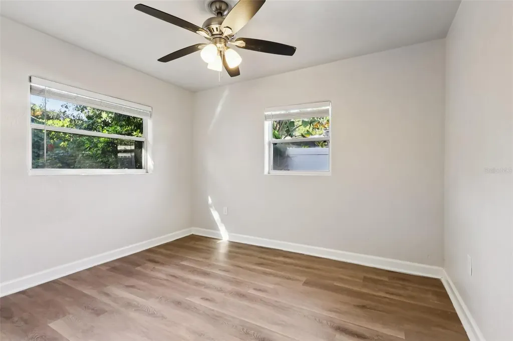2620 Hawthorne Street Orlando FL 32806