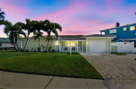 15302 Harbor Drive Madeira Beach FL 33708