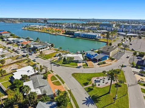 15302 Harbor Drive Madeira Beach FL 33708