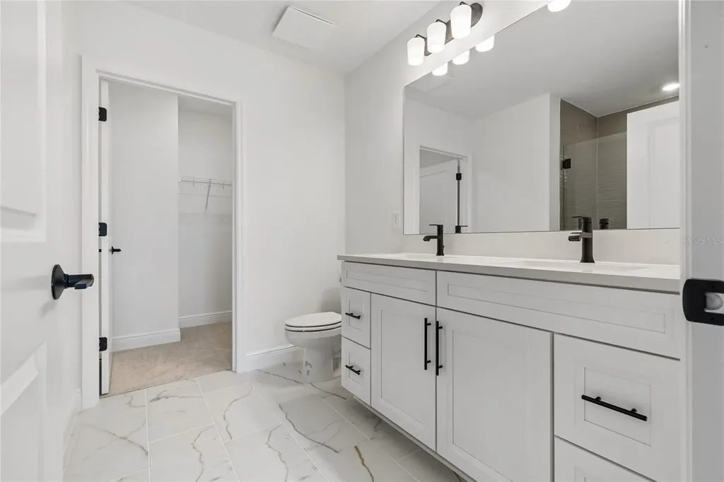 8215 Seaflower Parkway Bradenton FL 34210