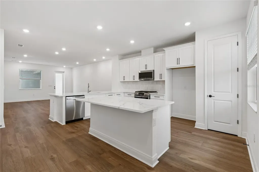 8215 Seaflower Parkway Bradenton FL 34210
