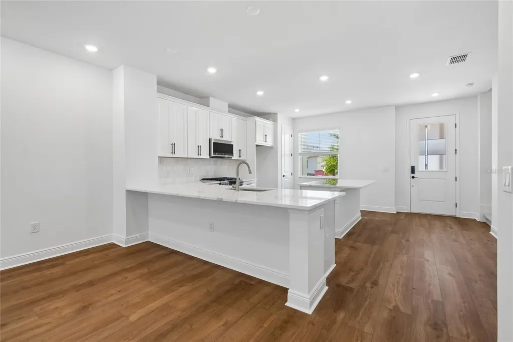 8215 Seaflower Parkway Bradenton FL 34210