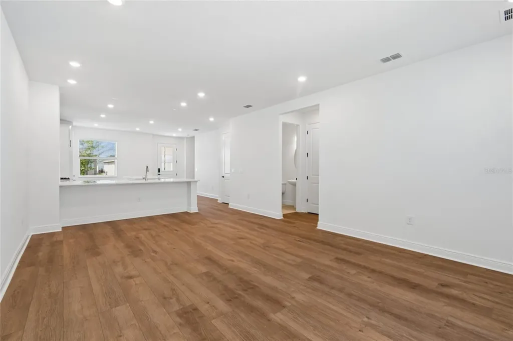 8215 Seaflower Parkway Bradenton FL 34210
