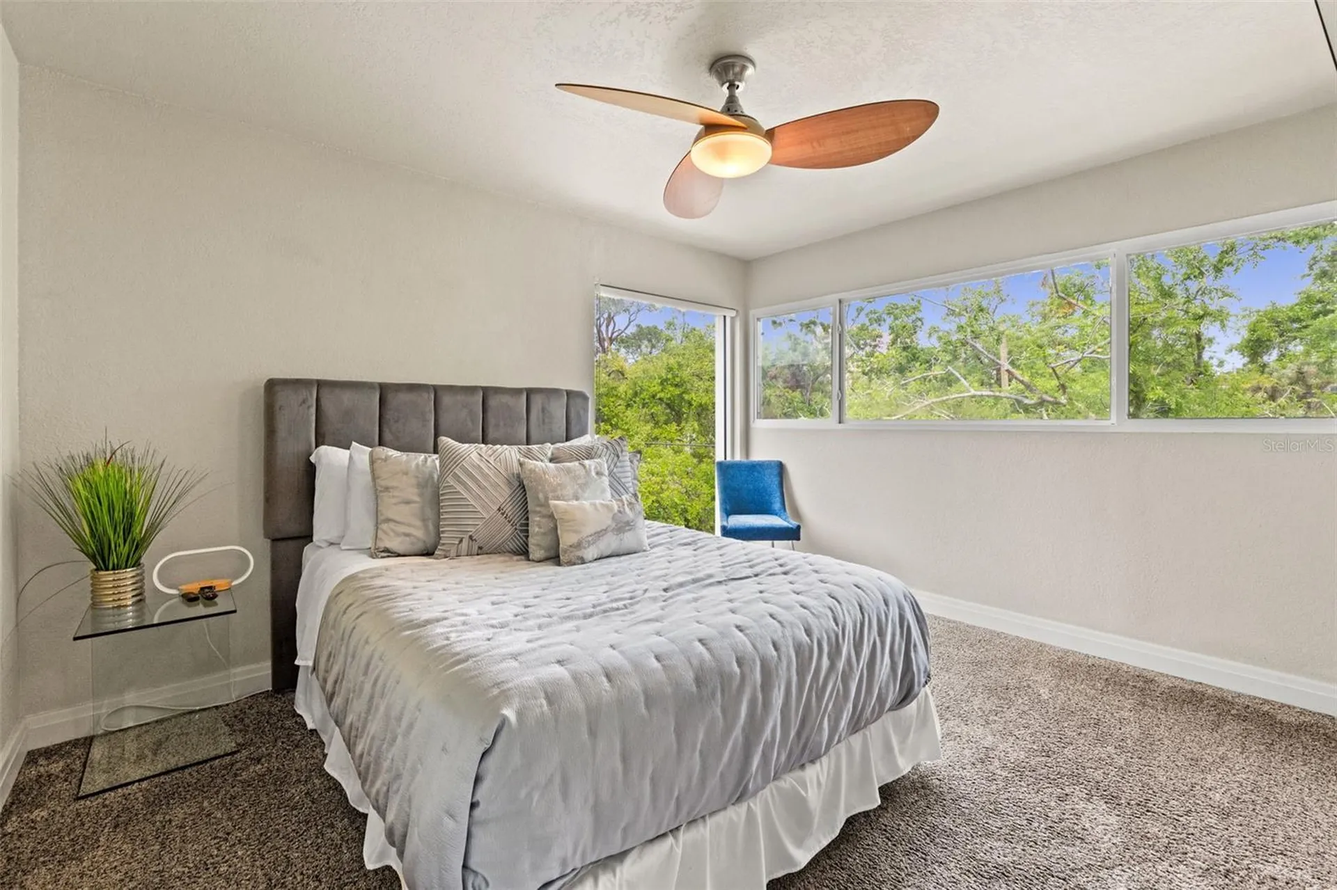 4522 W North B Street Tampa FL 33609