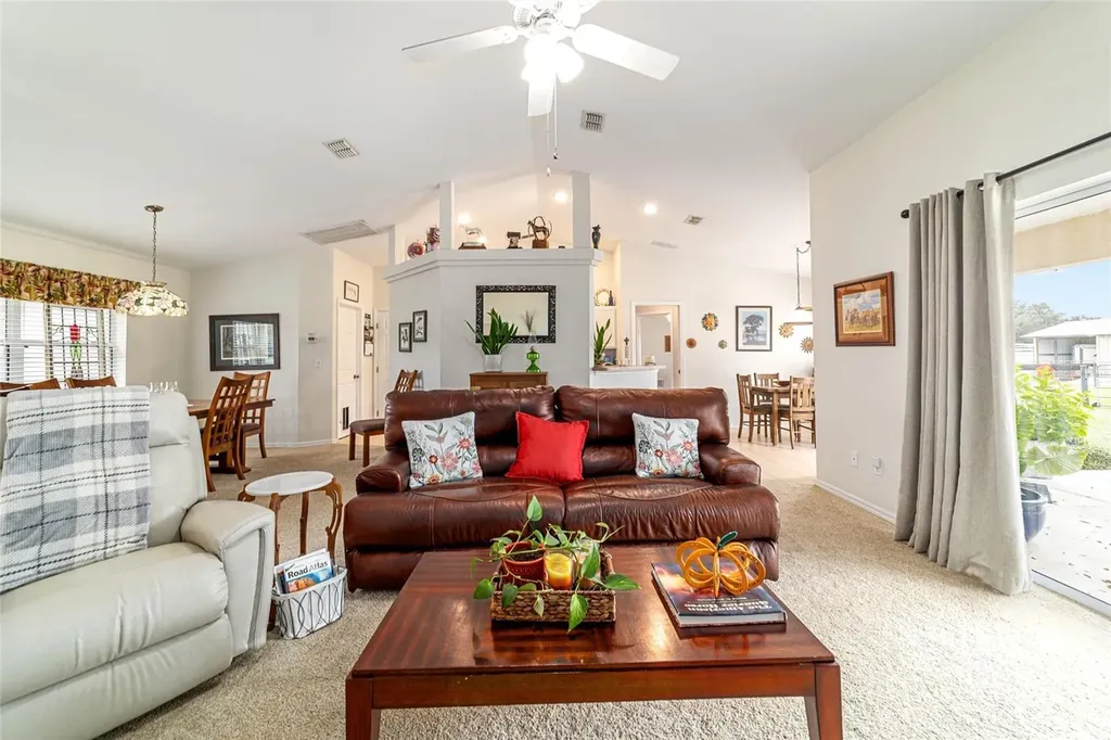 19630 SE 15th Place Morriston FL 32668