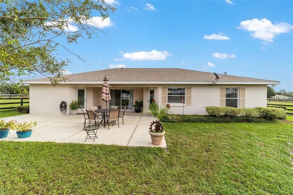 19630 SE 15th Place Morriston FL 32668