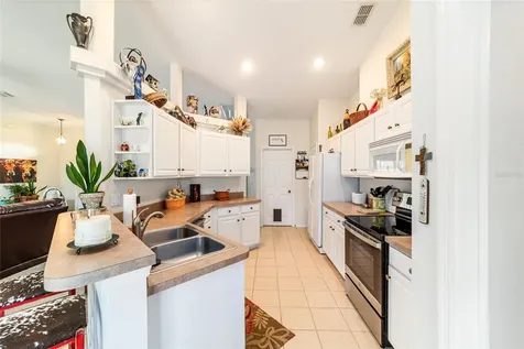 19630 SE 15th Place Morriston FL 32668