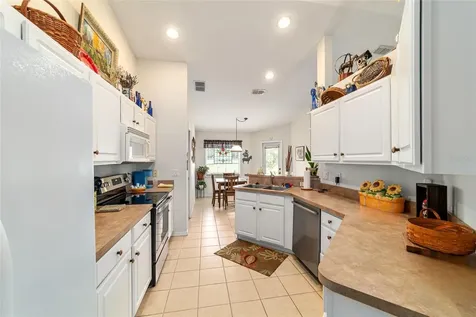 19630 SE 15th Place Morriston FL 32668