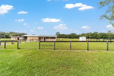 19630 SE 15th Place Morriston FL 32668