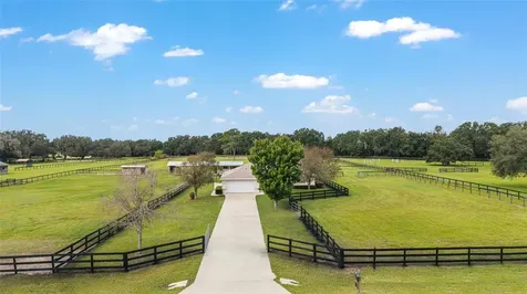 19630 SE 15th Place Morriston FL 32668
