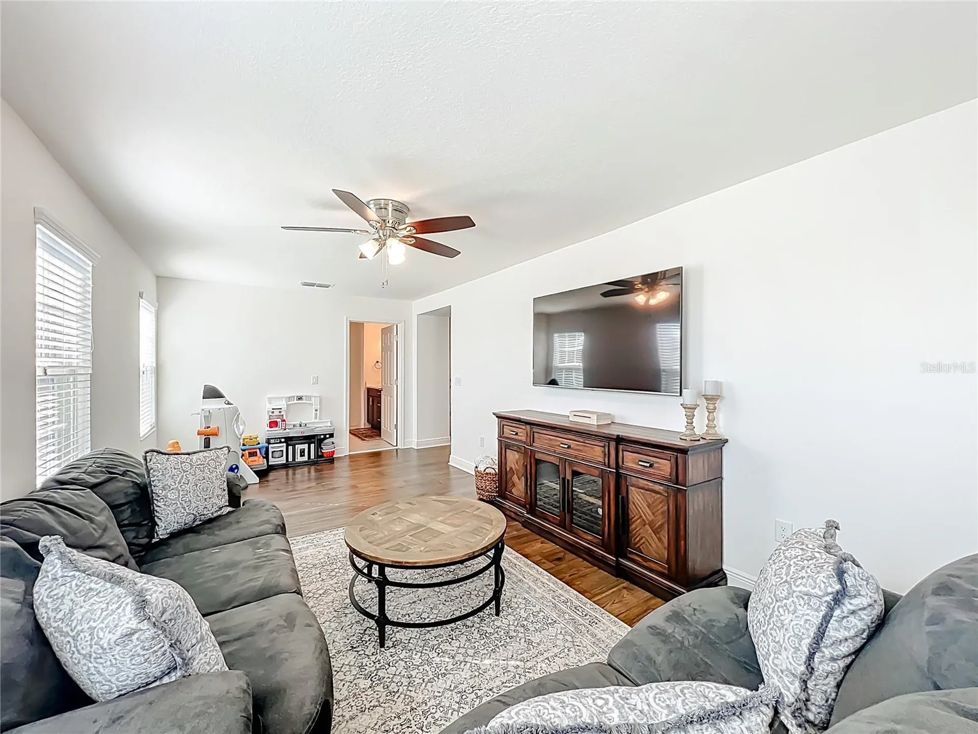 6089 Sierra Crown Street Mount Dora FL 32757