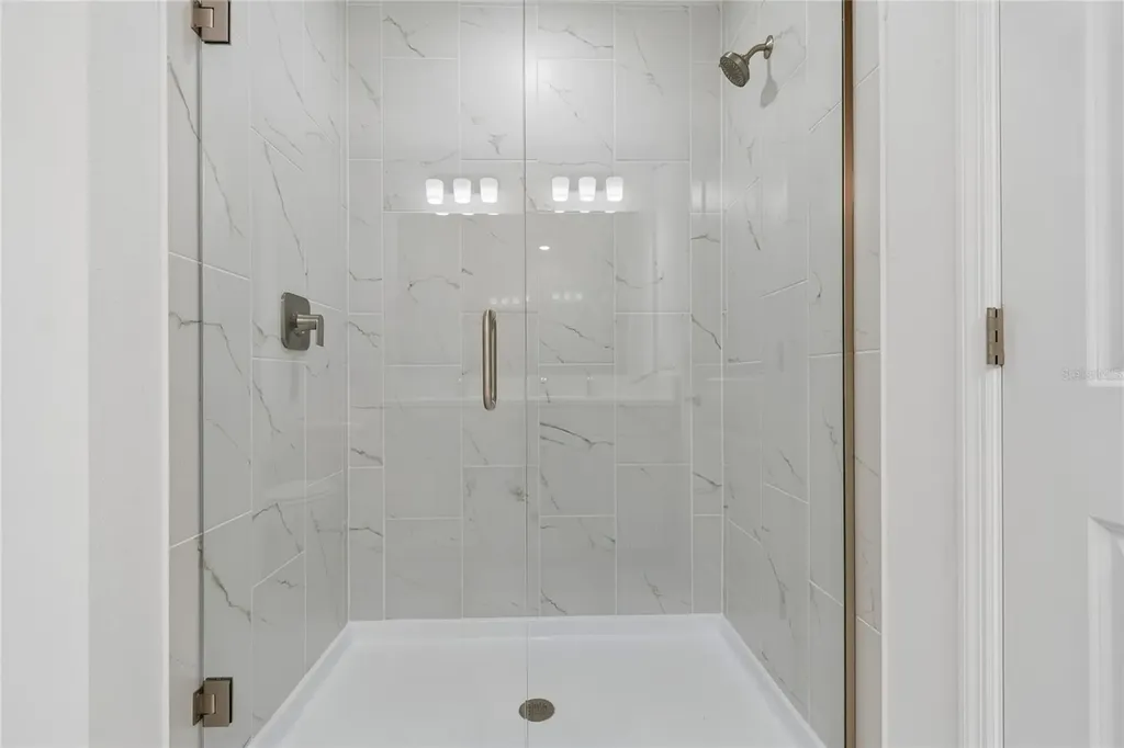 8217 Seaflower Parkway Bradenton FL 34210
