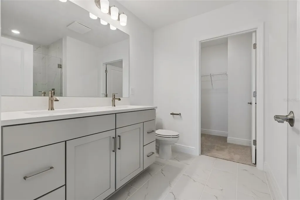 8217 Seaflower Parkway Bradenton FL 34210