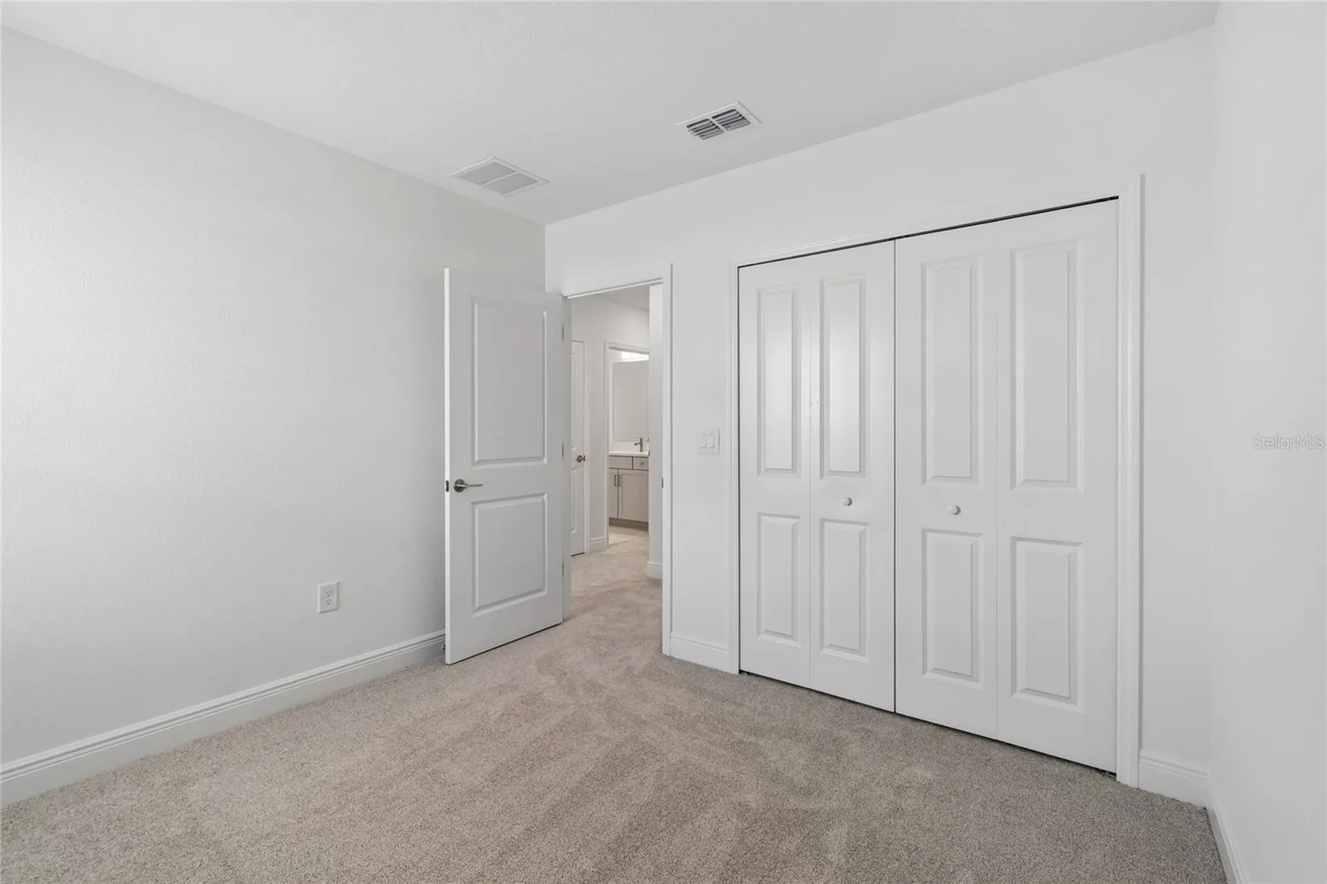 8217 Seaflower Parkway Bradenton FL 34210