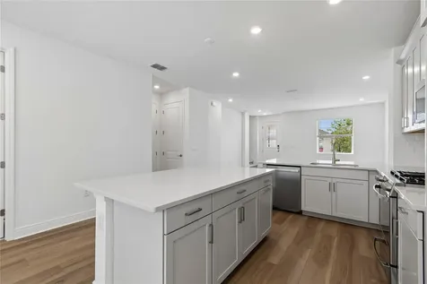 8217 Seaflower Parkway Bradenton FL 34210