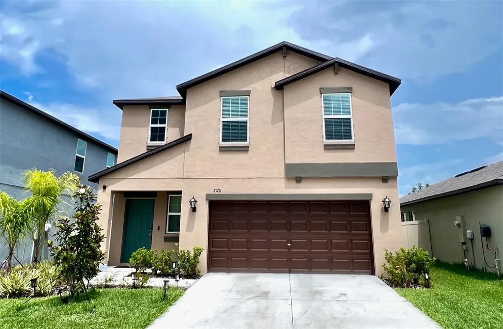 2170 Shining Azul Way Lutz FL 33558