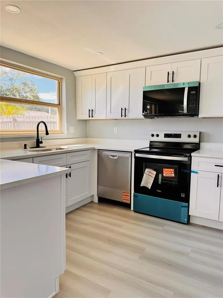 9001 Lido Lane Port Richey FL 34668