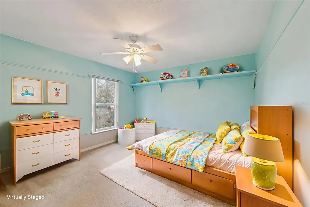 1000 N Lake Claire Circle Oviedo FL 32765