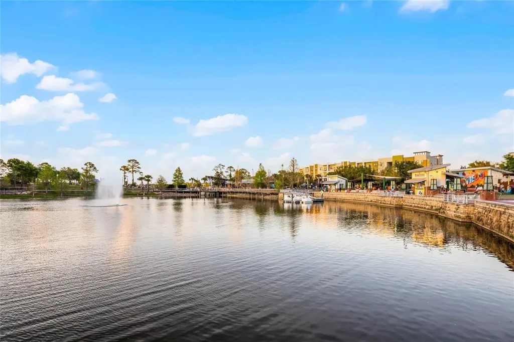 1000 N Lake Claire Circle Oviedo FL 32765