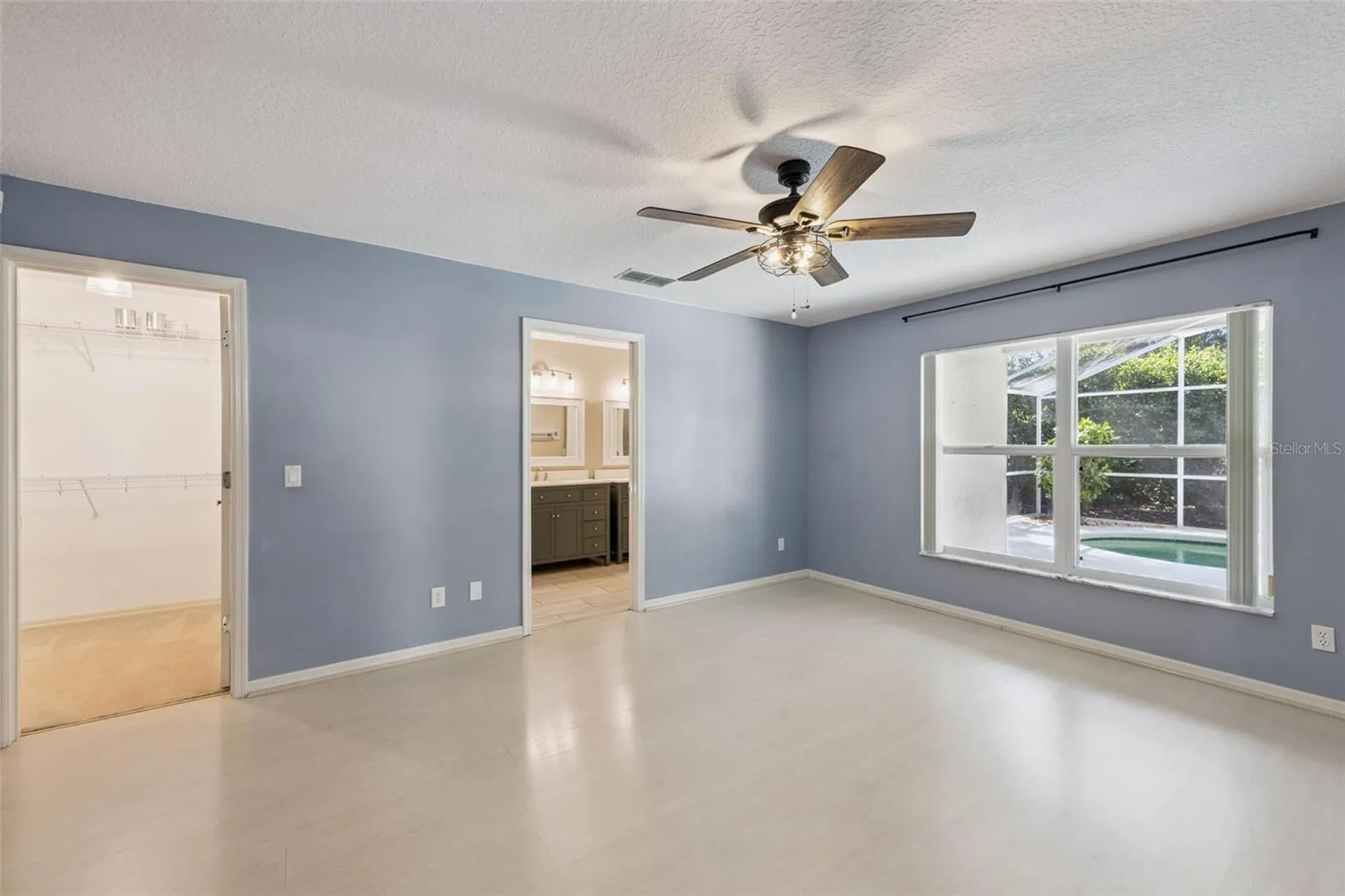 1000 N Lake Claire Circle Oviedo FL 32765