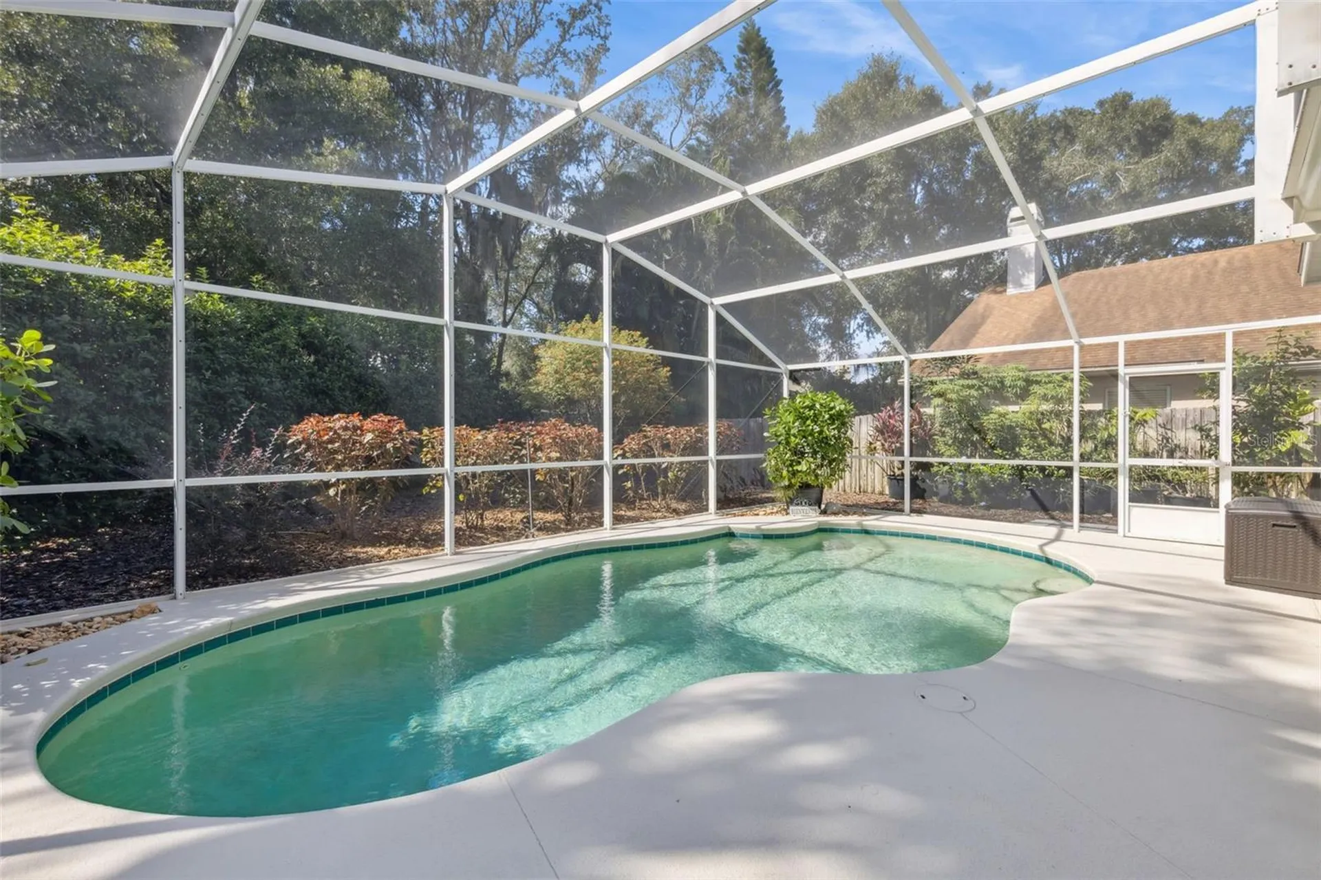 1000 N Lake Claire Circle Oviedo FL 32765