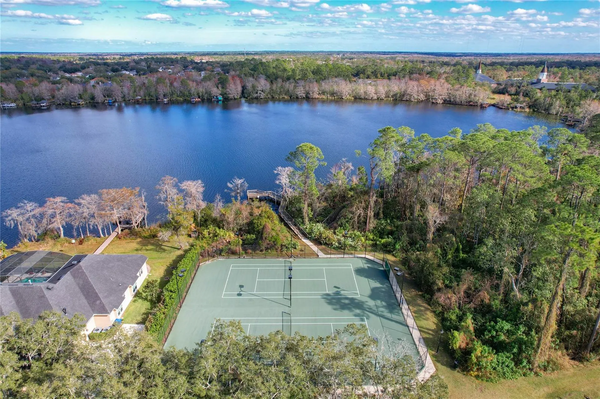 1000 N Lake Claire Circle Oviedo FL 32765