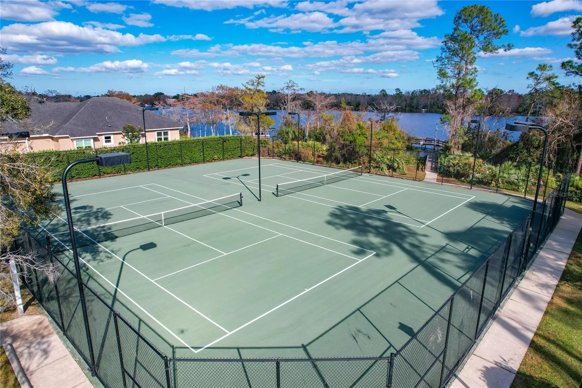 1000 N Lake Claire Circle Oviedo FL 32765