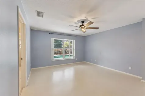 1000 N Lake Claire Circle Oviedo FL 32765