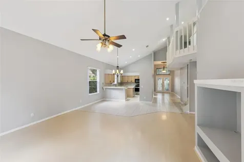 1000 N Lake Claire Circle Oviedo FL 32765