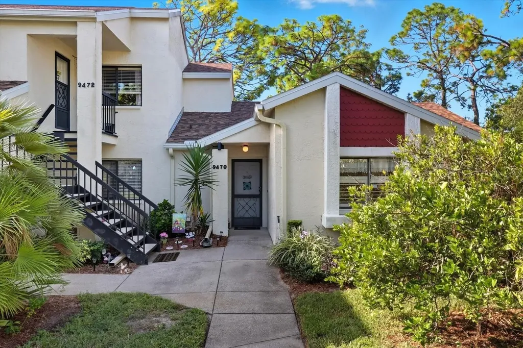 9470 Nakoma Way Weeki Wachee FL 34613