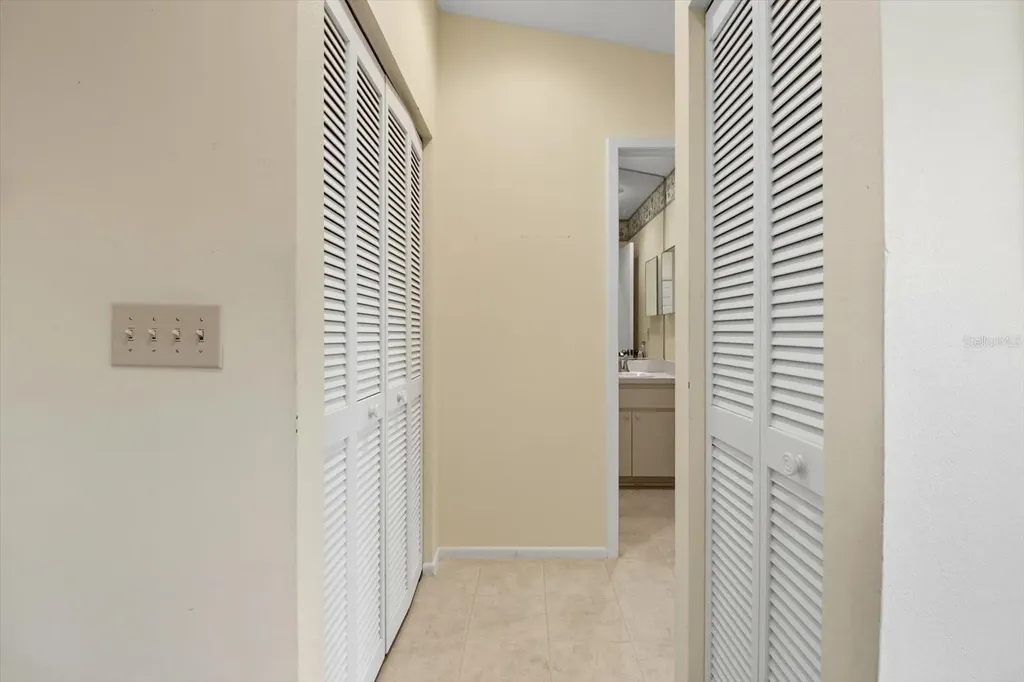 9470 Nakoma Way Weeki Wachee FL 34613