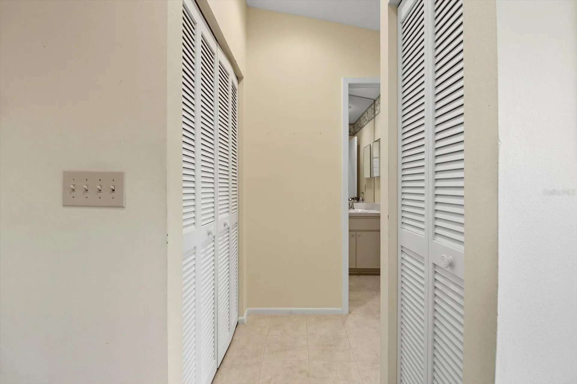 9470 Nakoma Way Weeki Wachee FL 34613