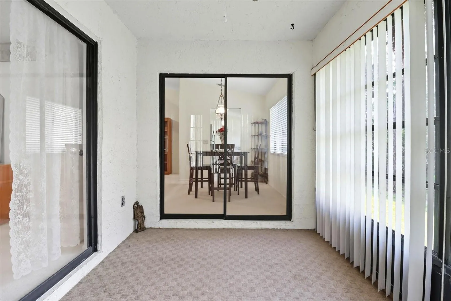 9470 Nakoma Way Weeki Wachee FL 34613