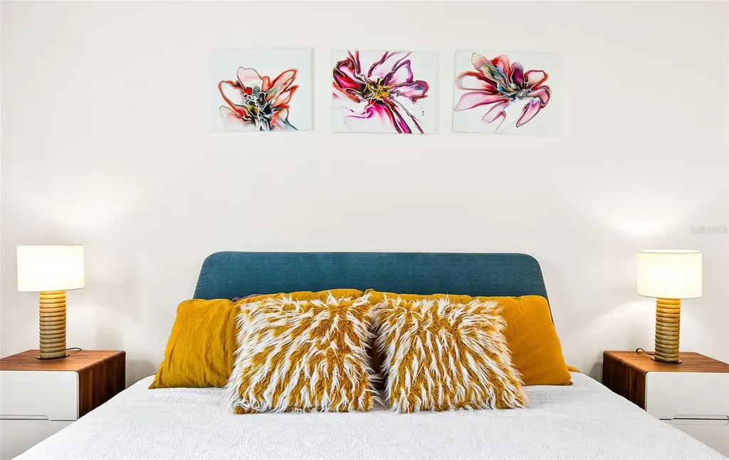 1508 Pelican Cove Road Sarasota FL 34231