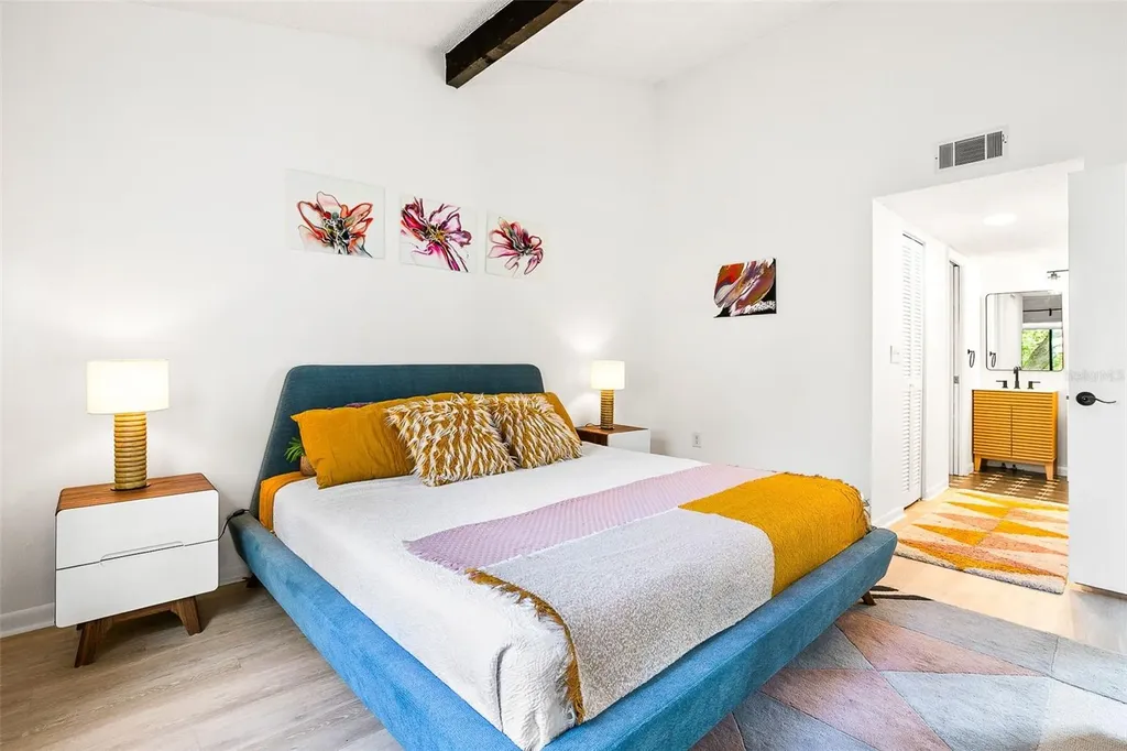 1508 Pelican Cove Road Sarasota FL 34231