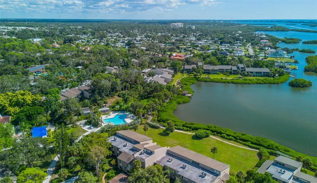 1508 Pelican Cove Road Sarasota FL 34231