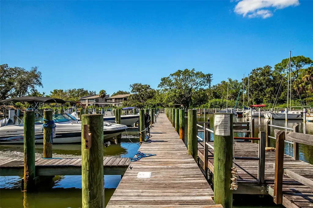 1508 Pelican Cove Road Sarasota FL 34231