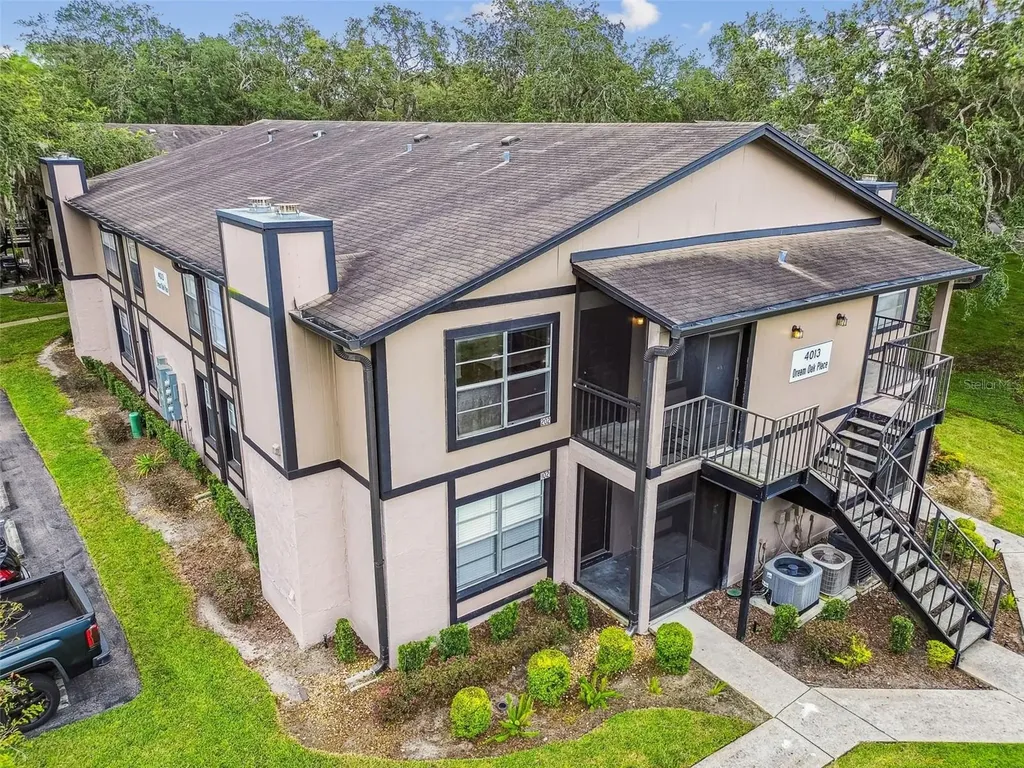 4013 Dream Oak Place Tampa FL 33613