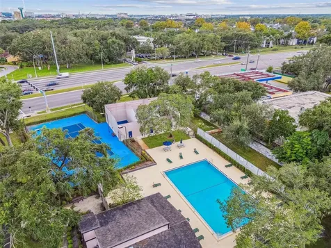 4013 Dream Oak Place Tampa FL 33613