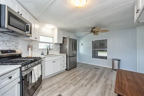 3920 Kim Drive Wesley Chapel FL 33543
