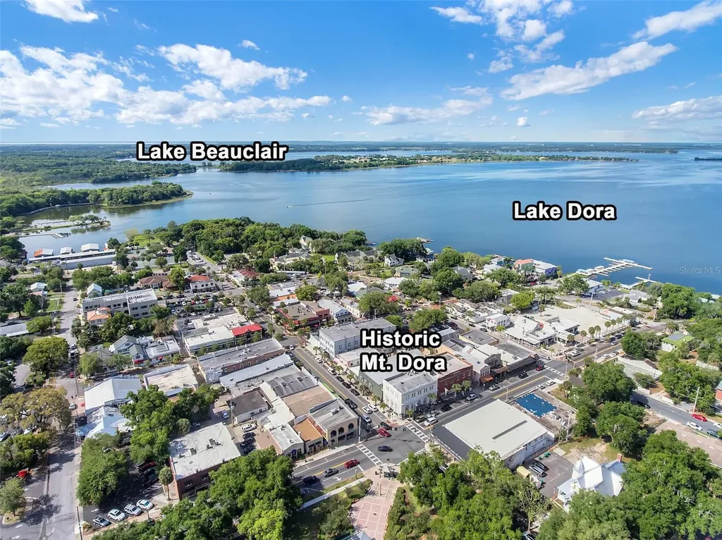 610 S Highland Street Mount Dora FL 32757