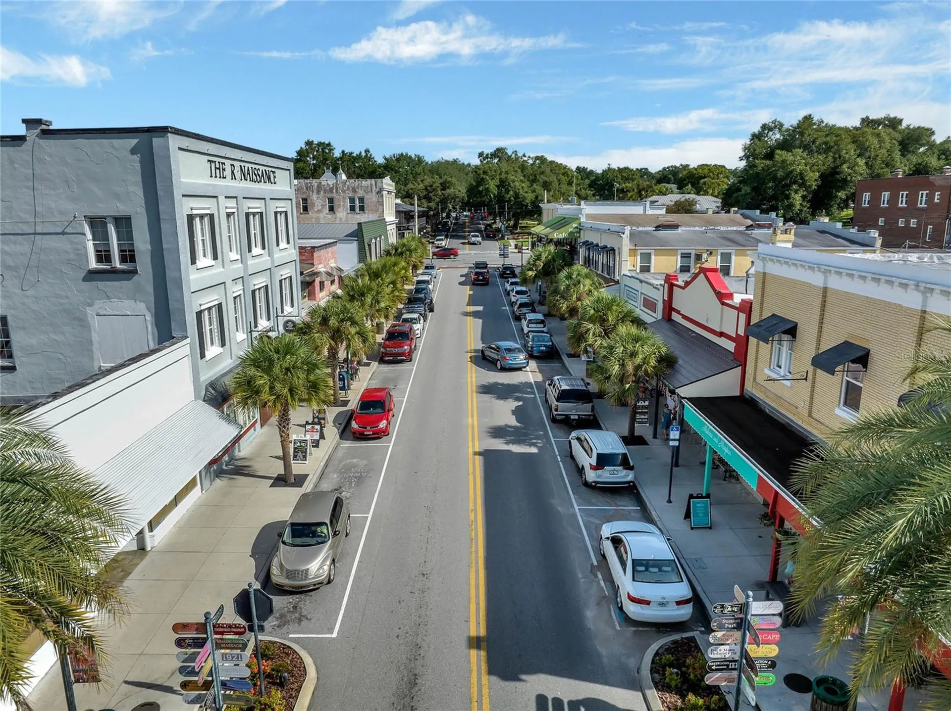 610 S Highland Street Mount Dora FL 32757