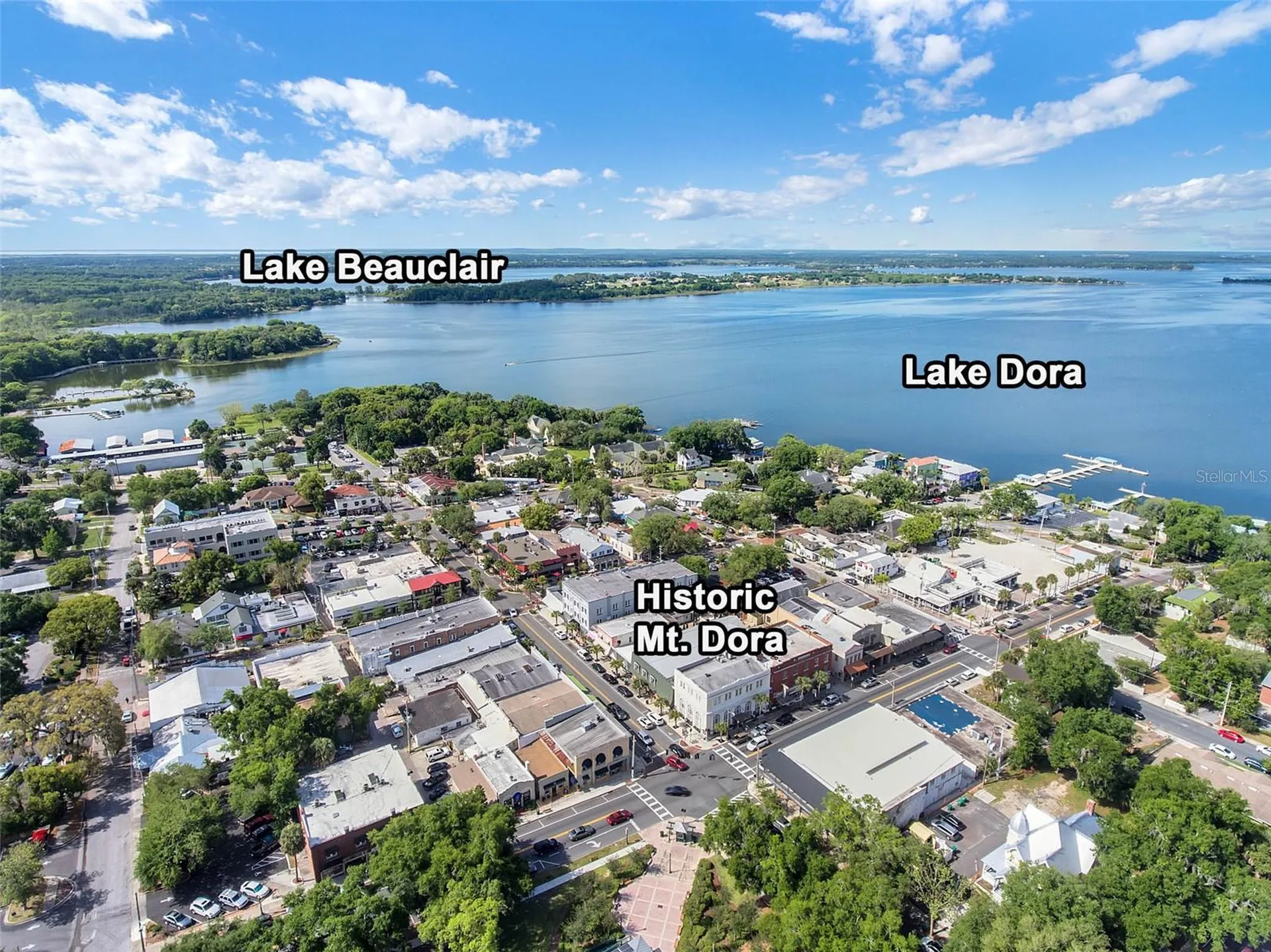 610 S Highland Street Mount Dora FL 32757