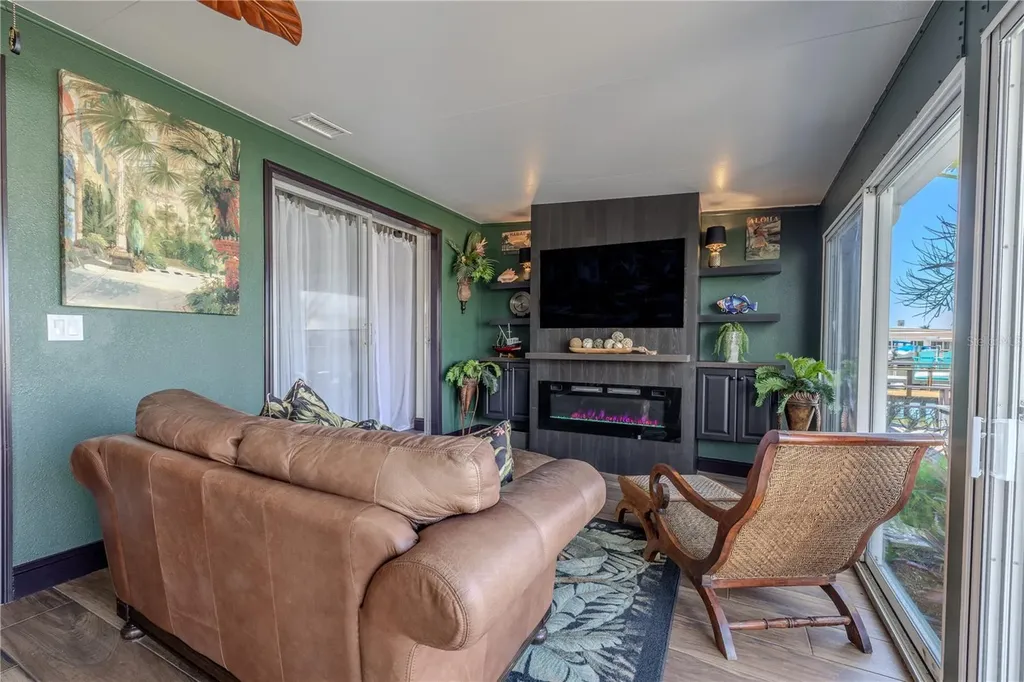 345 Boca Ciega Point Boulevard St Petersburg FL 33708