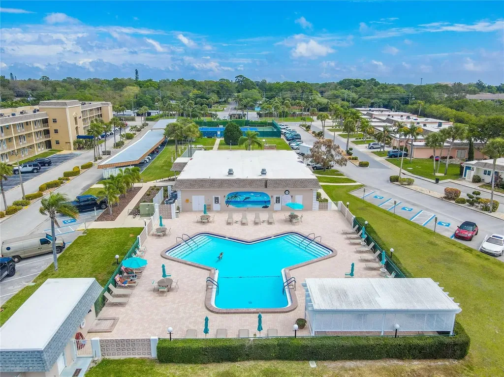 345 Boca Ciega Point Boulevard St Petersburg FL 33708